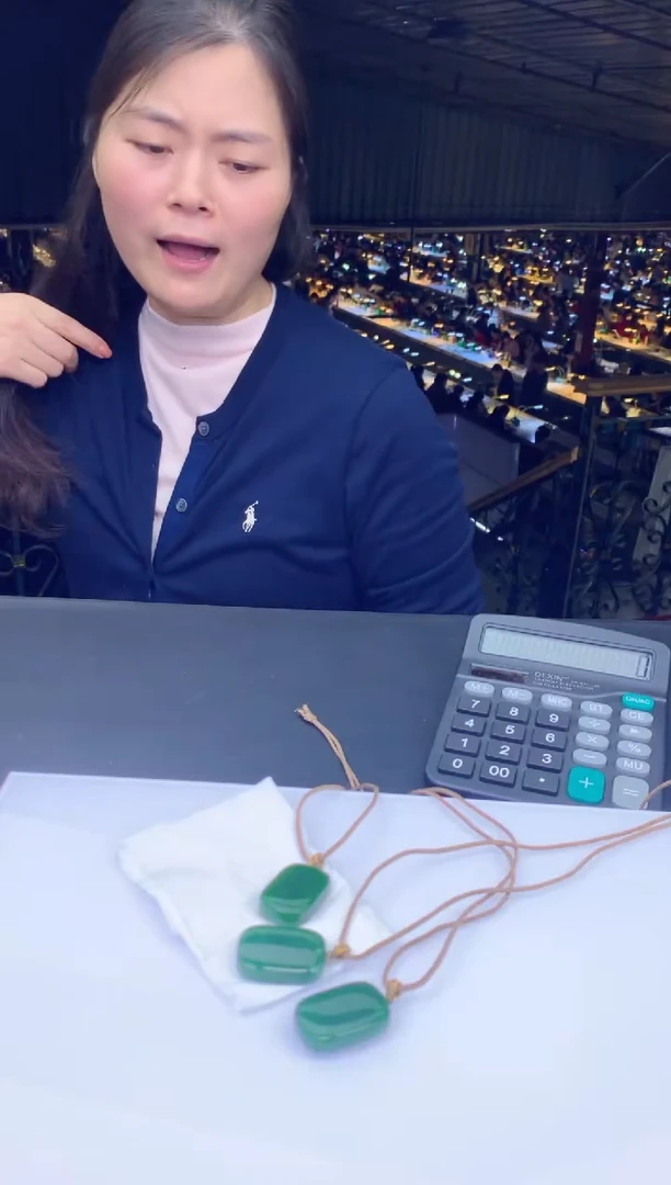 未镶嵌无事牌定制和田玉-100414-多样性/发其一