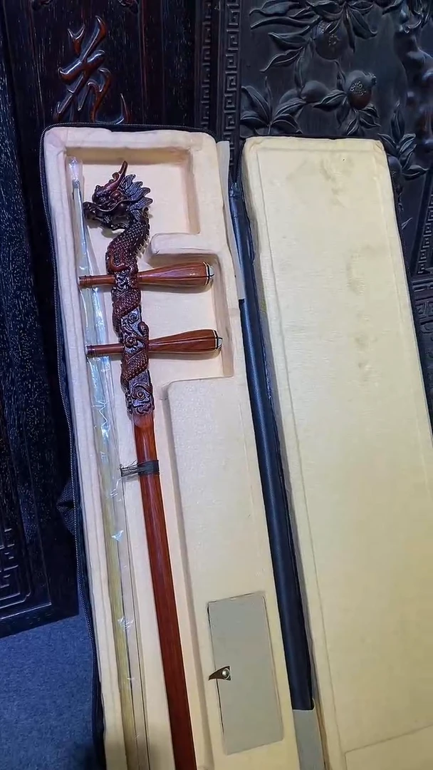 木紫檀雕刻一物一拍
