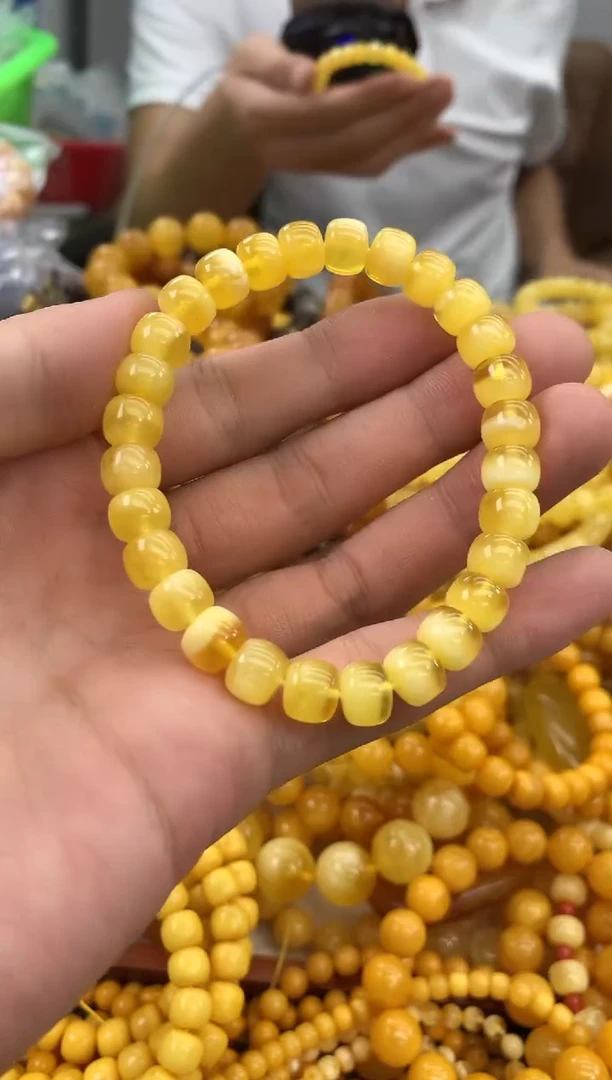 裸石蜜蜡未镶嵌手串