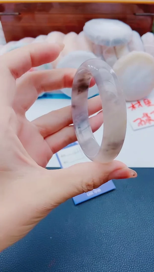 未镶嵌手镯石英质玉L19-55-56