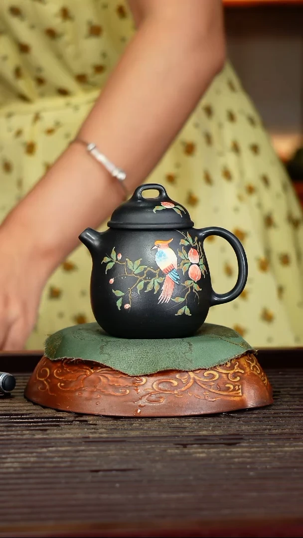 宜兴原矿紫砂壶茶壶宜兴原矿紫砂壶茶壶200C