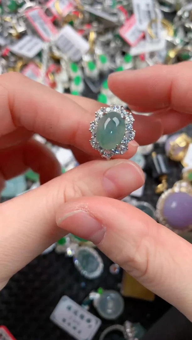 银S925镶嵌戒指翡翠666       1