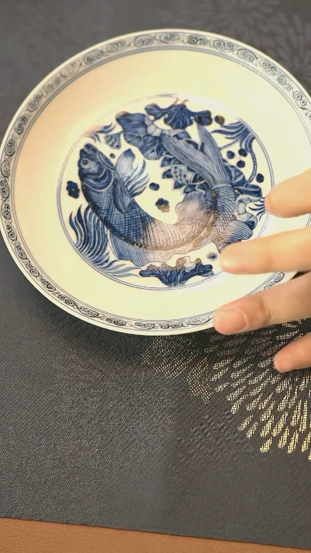 仿明青花鱼藻纹壶承