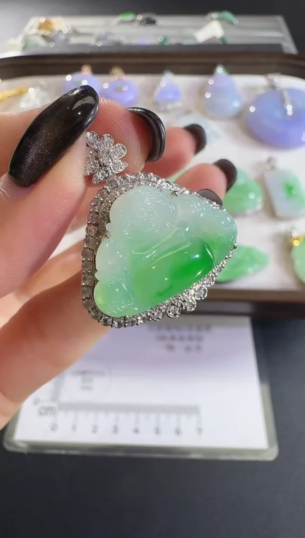 吊坠(不含链)18K金镶嵌翡翠【源头工厂】钻石镶嵌