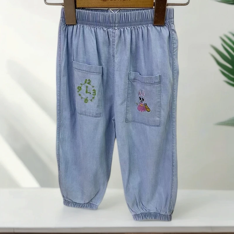 6771-2刺绣针织卡通牛仔裤（浅蓝色）