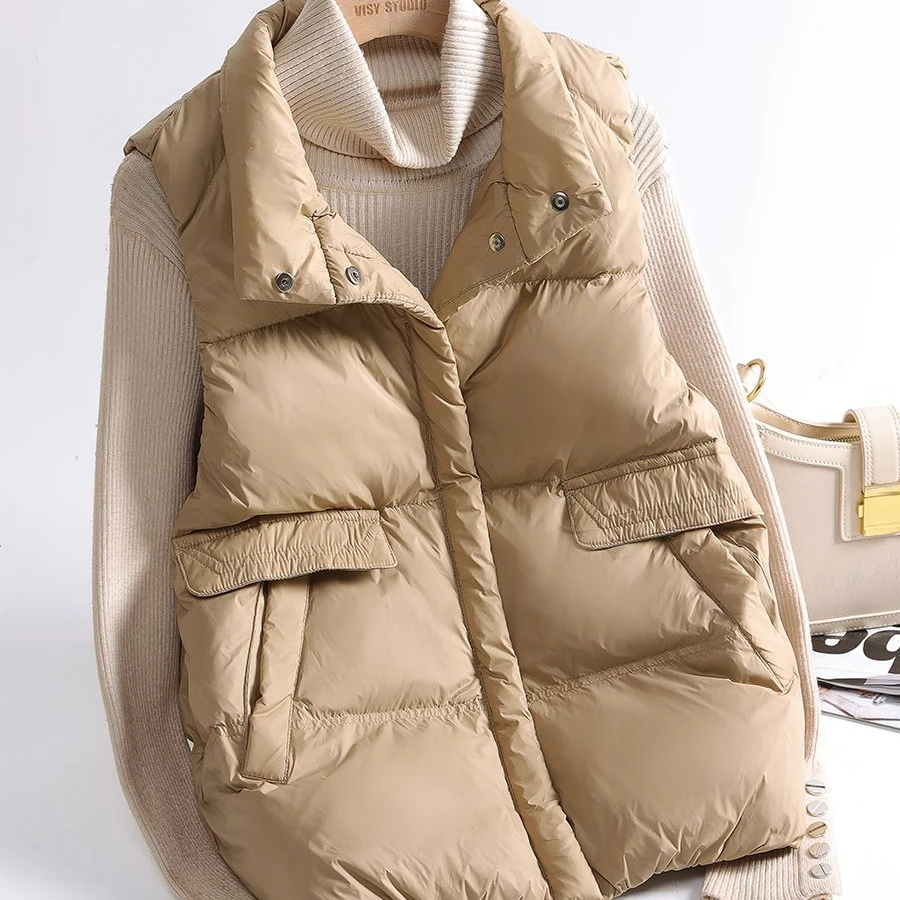 新款火爆款羽绒马甲女士休闲保暖轻薄背心立领白鸭绒面包服马夹潮