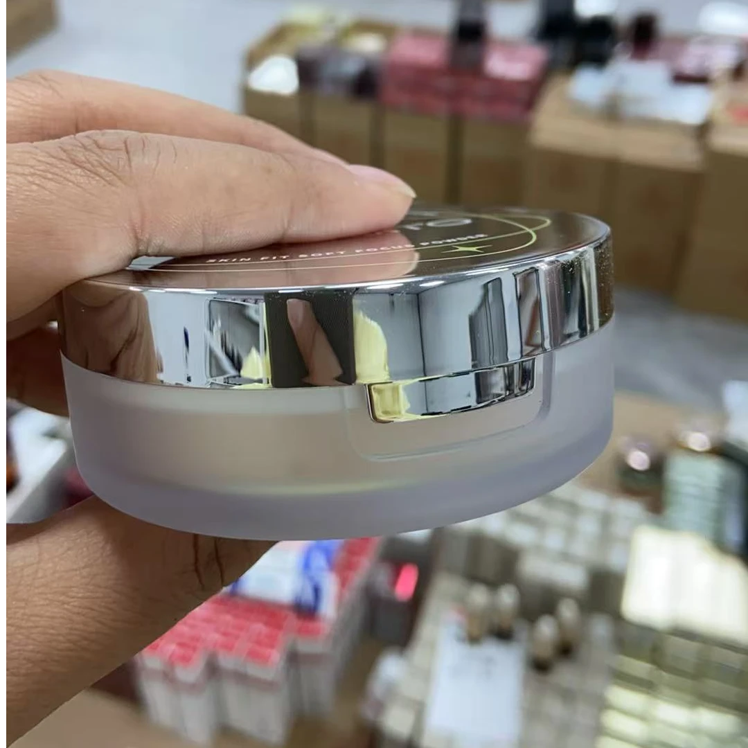 恰好合拍亲肤柔焦蜜水散粉