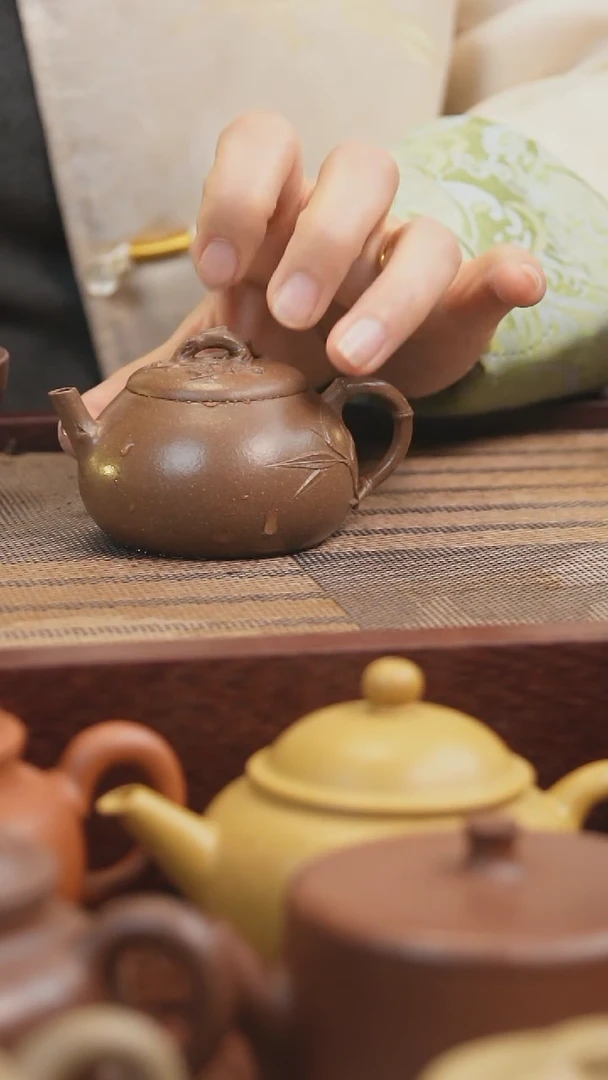 【闪购商品】紫砂茶壶老段泥梅竹双清