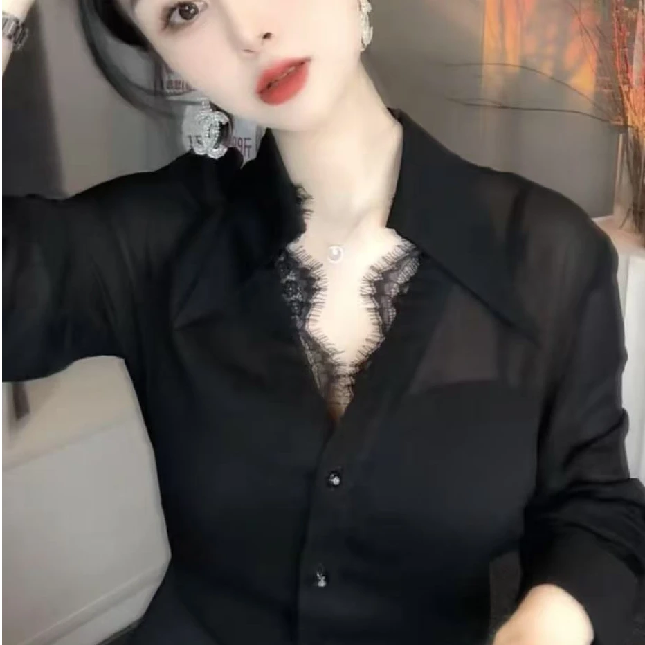 设计感小众V领蕾丝拼接显瘦长袖衬衫女春季新款气质别致百搭上衣.