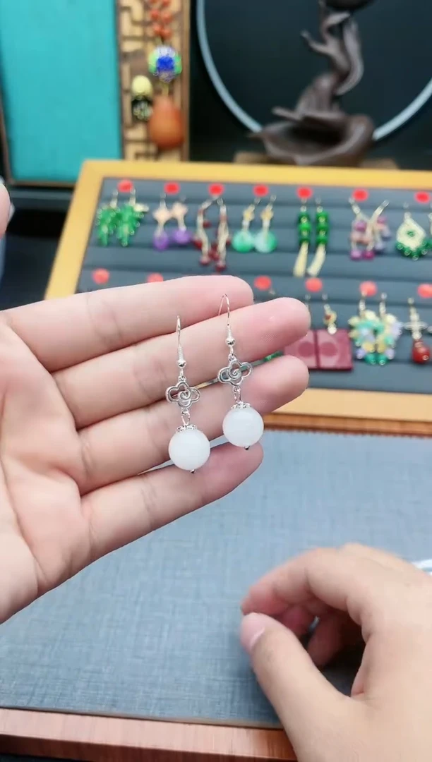 【闪购商品】玛瑙/玉髓耳钉银S925镶嵌101000