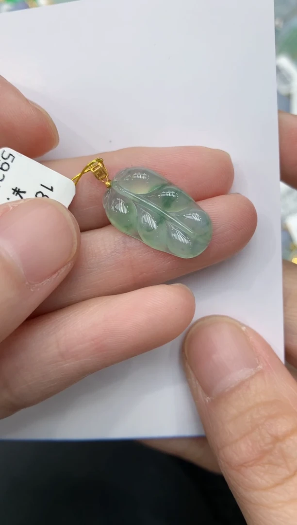 【闪购商品】翡翠颈饰18K金镶嵌11111111