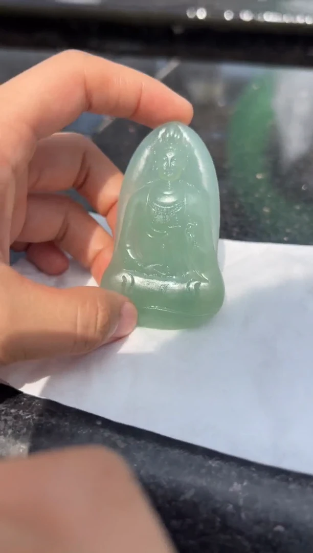 定制翡翠未镶嵌素衣
