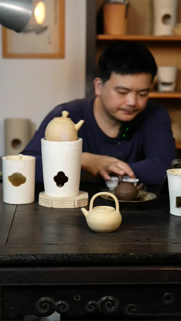 【闪购商品】白泥（小 砂铫壶）约170cc 素面提梁