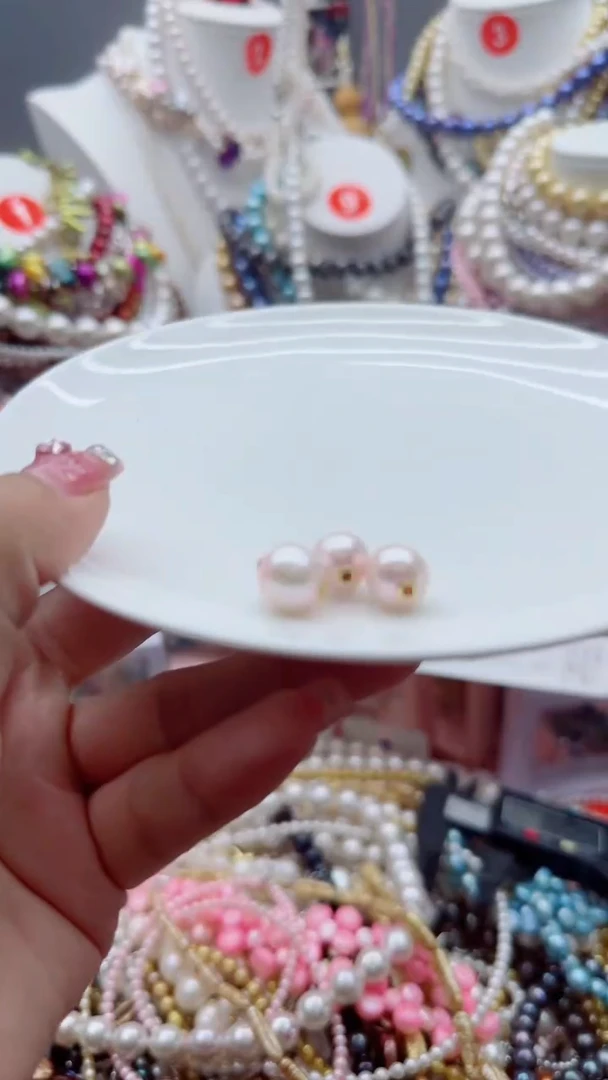 淡水珍珠未镶嵌颈饰1