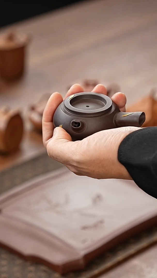 茶壶紫砂侧把解忧描金