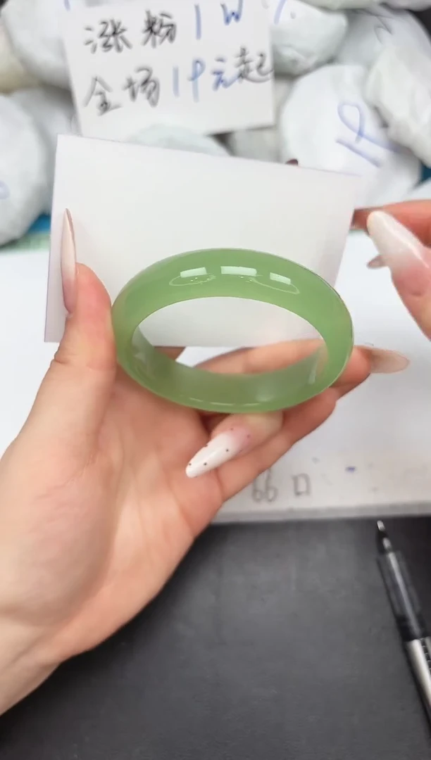 未镶嵌手镯石英质玉A53/55.5