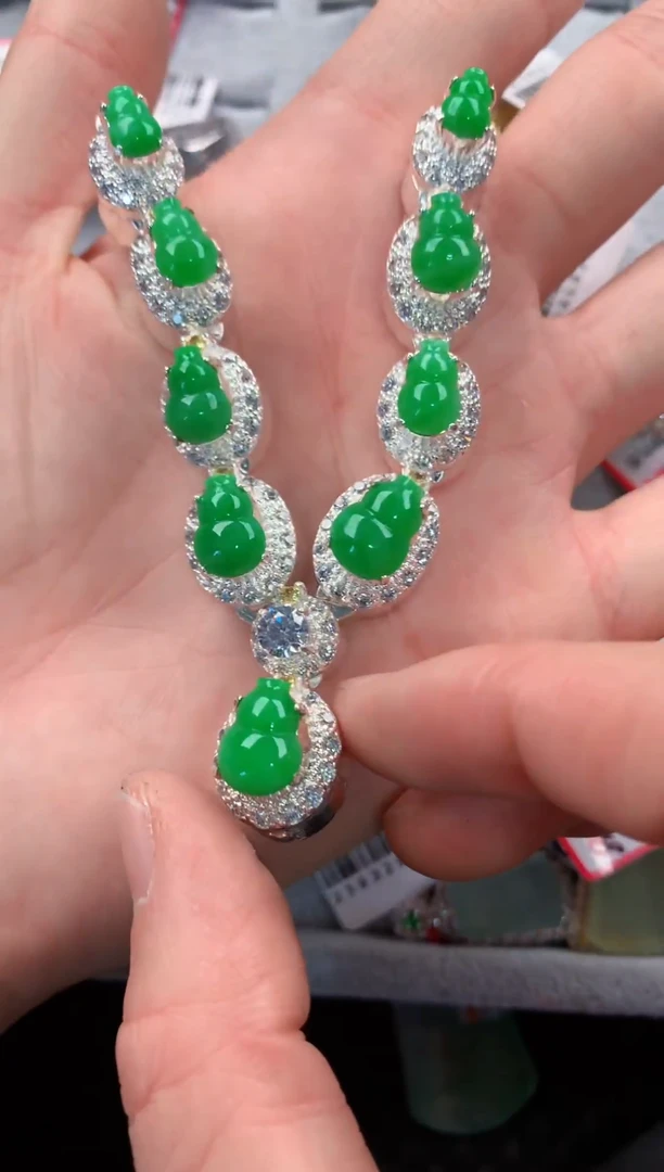 银S925镶嵌戒指翡翠小**子555   8