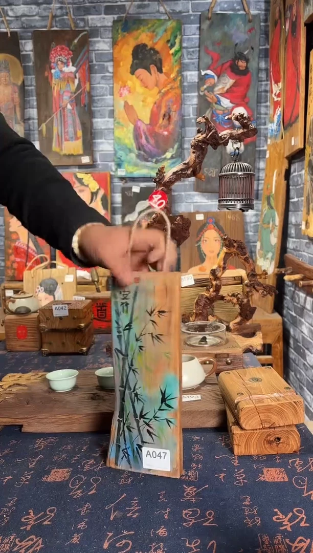 风化老门板丙烯画