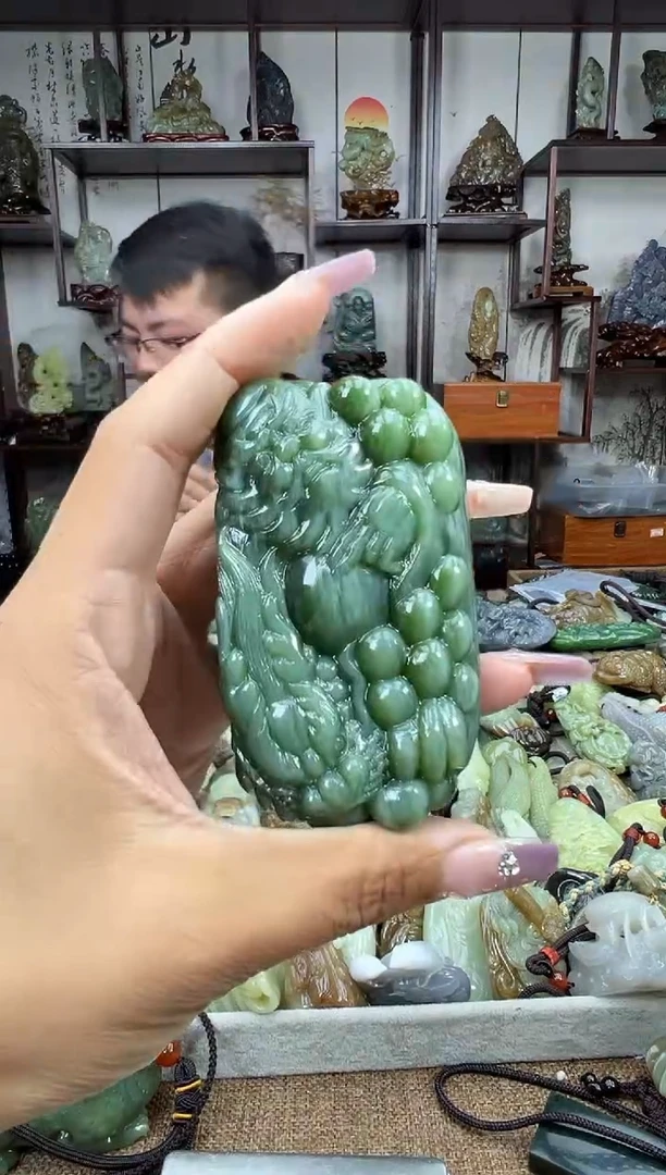 未镶嵌和田玉把件自**生1