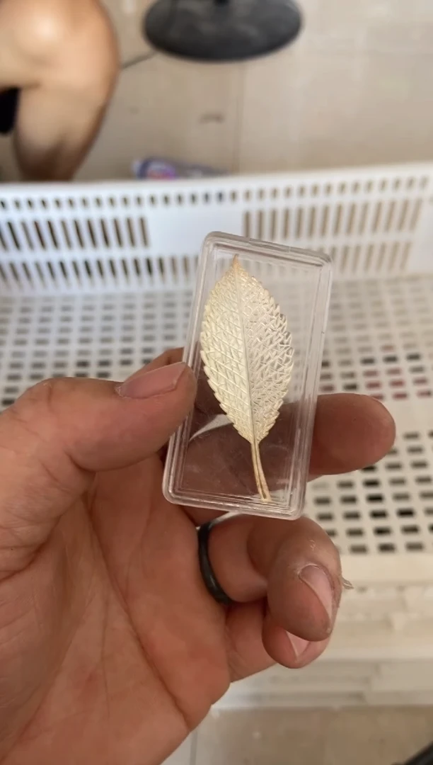 杯摄影的产品有使用过的痕迹有点脏介意勿拍