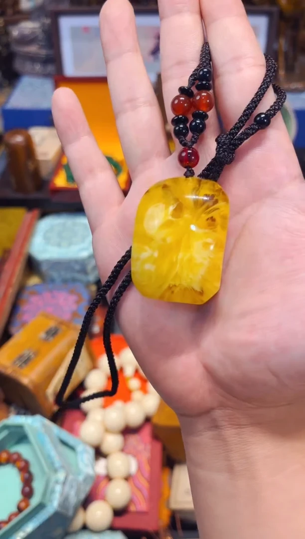 未镶嵌蜜蜡裸石B老七专属高端精品49