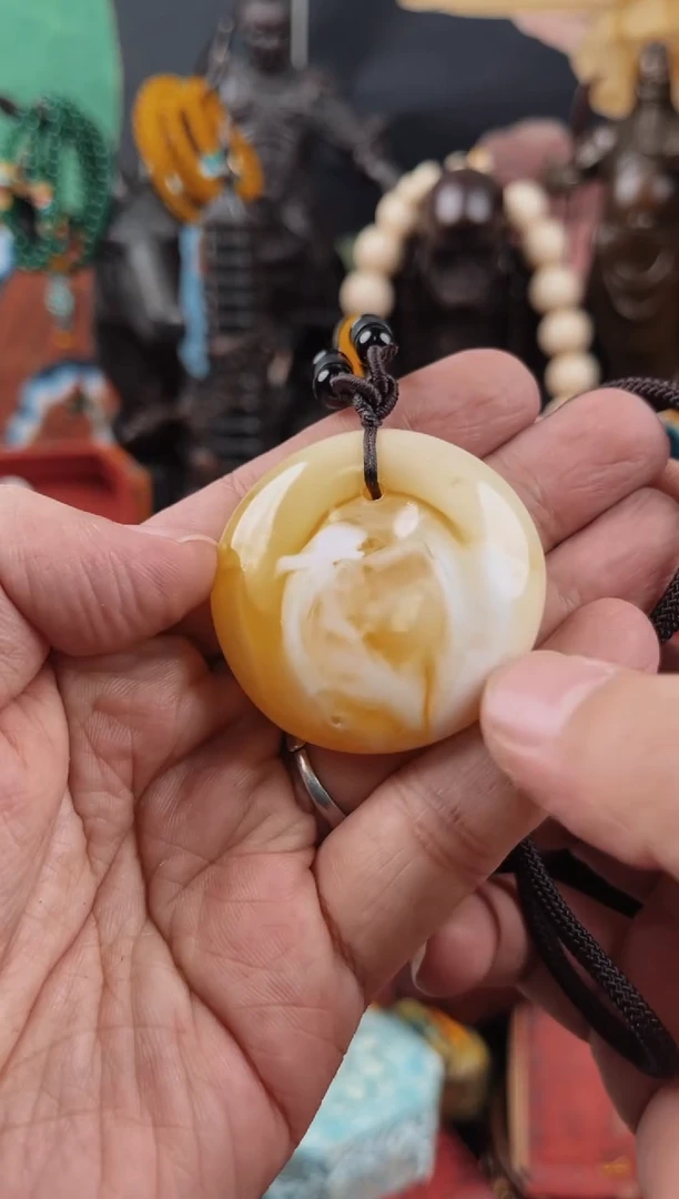 【闪购商品】蜜蜡裸石未镶嵌飞哥精品专属推荐