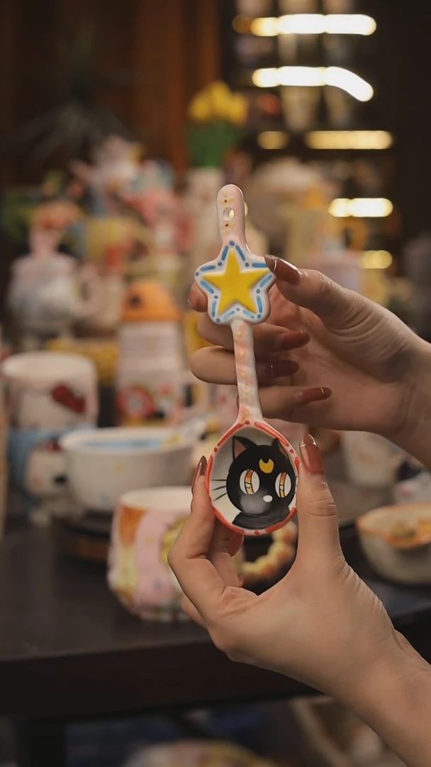 景德镇釉下彩绘设计师款式陶瓷