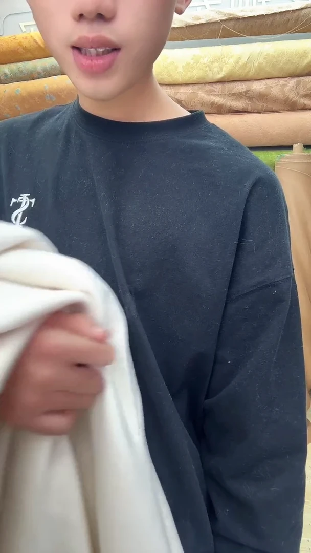 29号白色幼崽绒1.5米