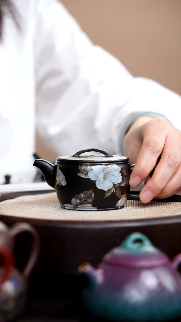 茶壶紫砂捂灰朱泥银牡丹汉瓦