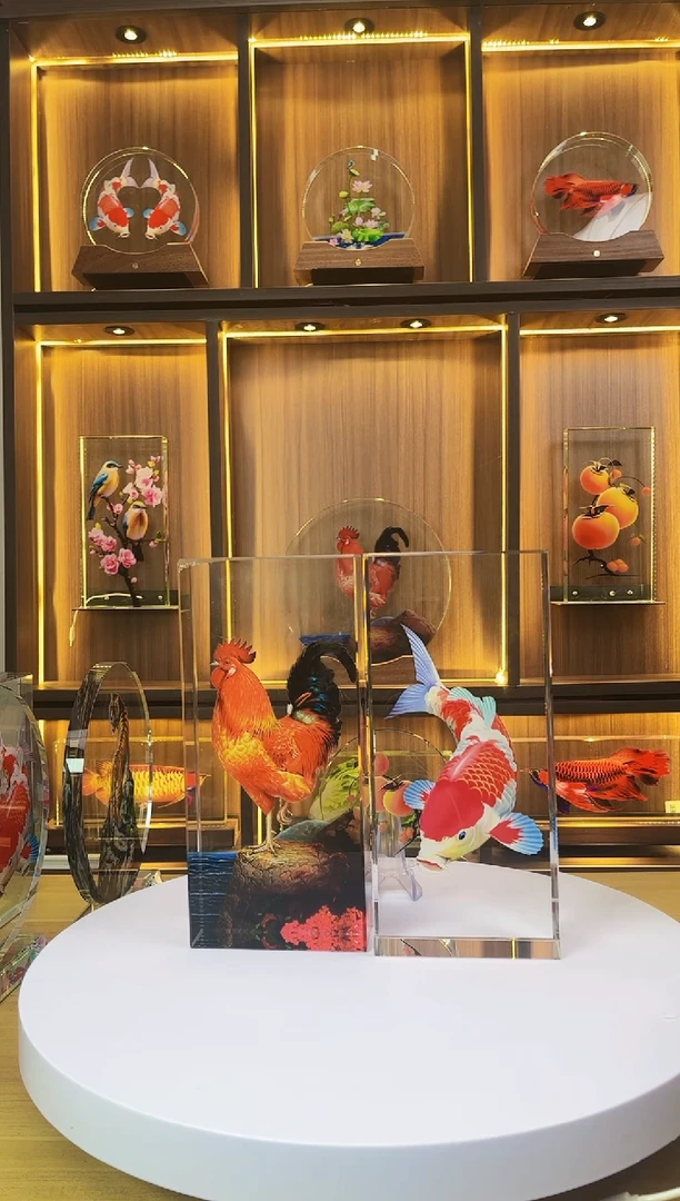 玻璃一**世24*11*5经理鱼+公鸡+底座2个