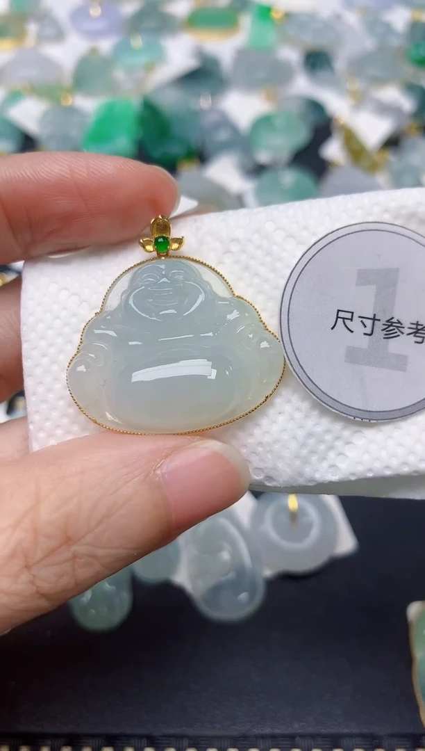 颈饰18K金镶嵌翡翠天然缅甸A货翡翠