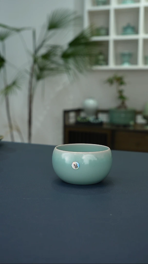 瓷片28号禅定杯天蓝釉微瑕     洁