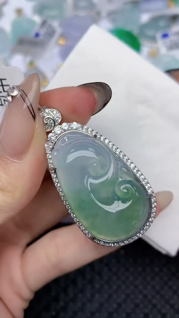 颈饰未镶嵌翡翠天然缅甸翡翠a货百元以上9元证书费自理