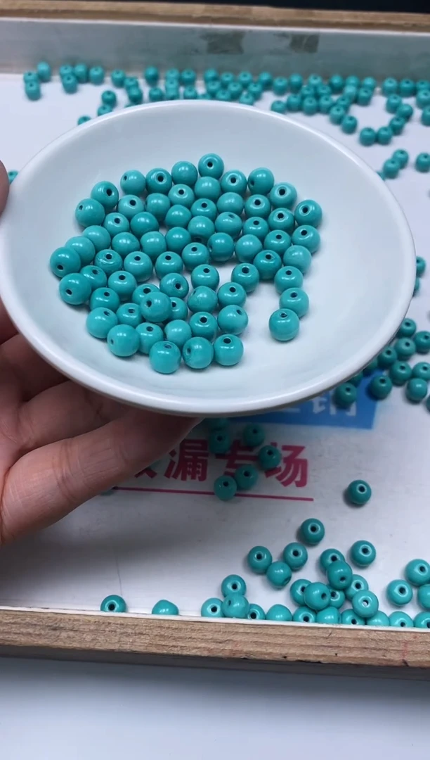 手饰玛瑙未镶嵌D281 高瓷绿6*6mm30个15元