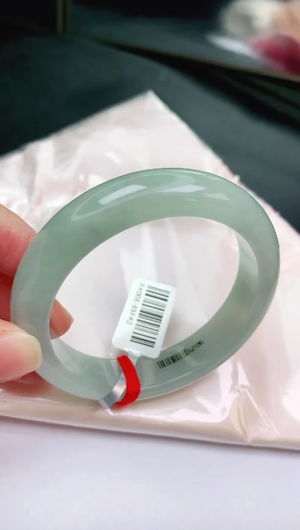 未镶嵌手镯翡翠缅甸天然A货翡翠手镯