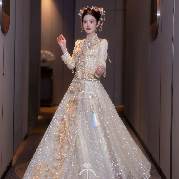 17高品质新娘秀禾服2025夏秋香槟色减龄重手工结婚服新娘订婚出阁