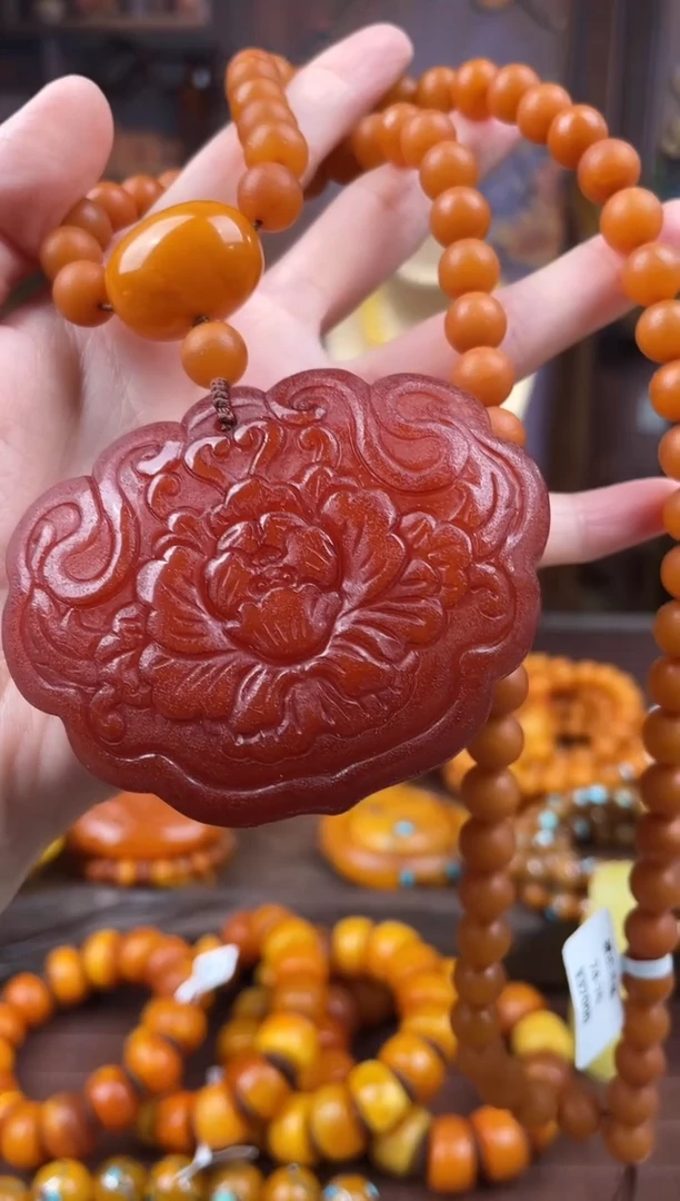 裸石琥珀未镶嵌小**?多样性发货，假一赔4