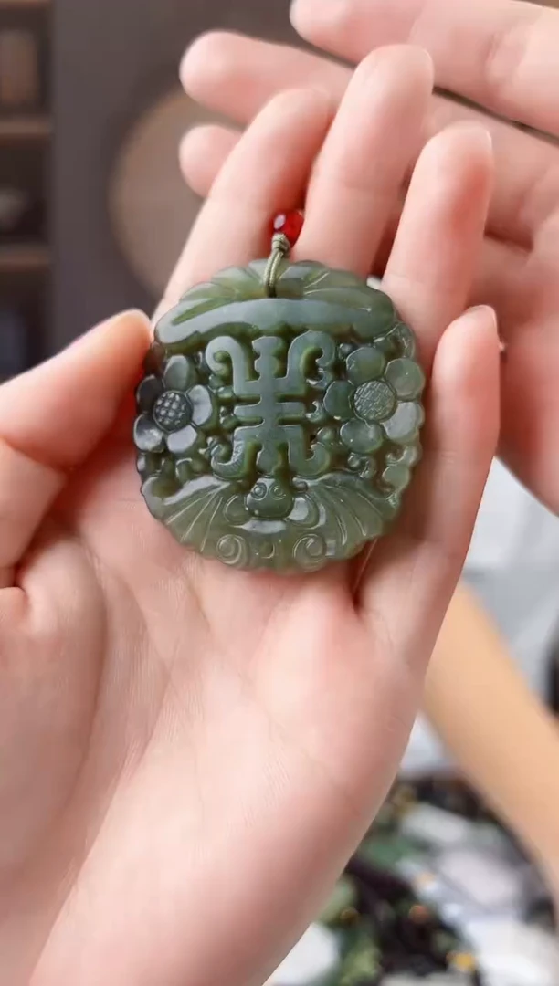 未镶嵌和田玉挂件拍一发一，拍一发一，