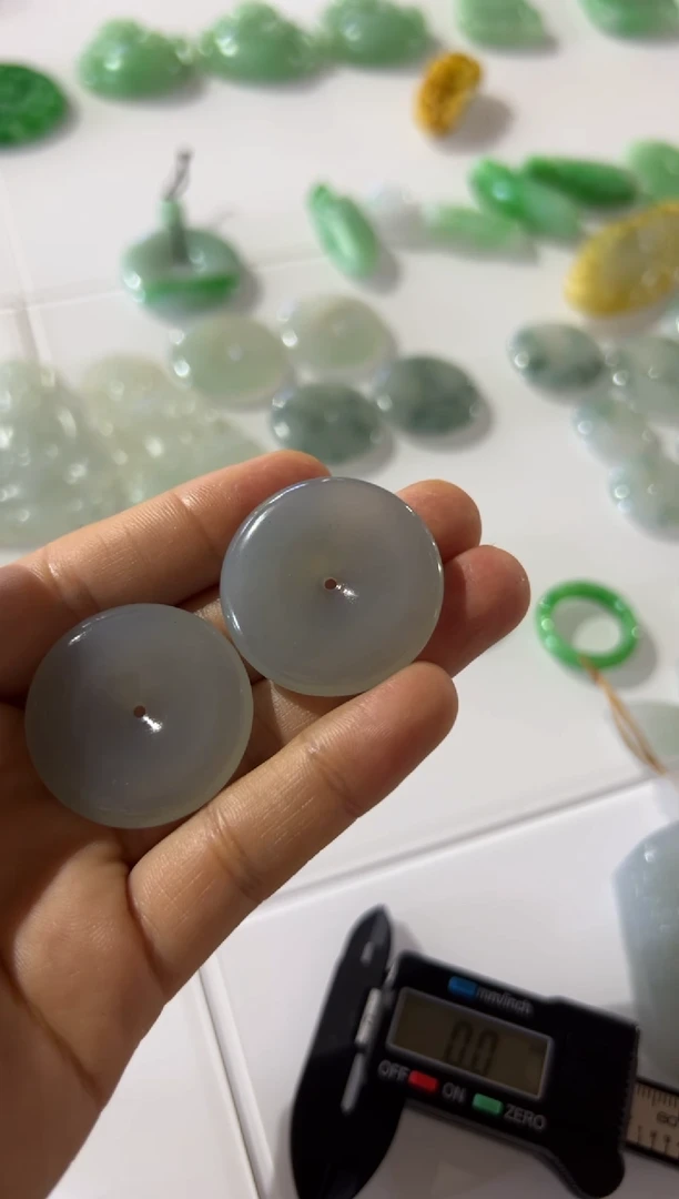 【闪购商品】定制翡翠未镶嵌扣子