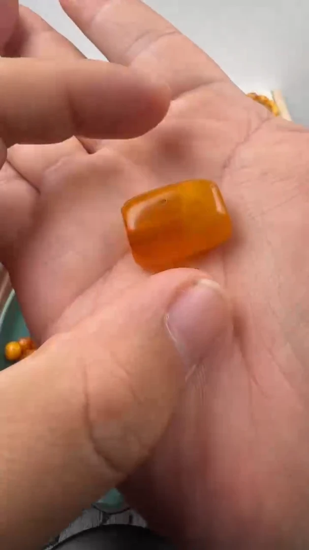 裸石蜜蜡未镶嵌HZ1010-34-5