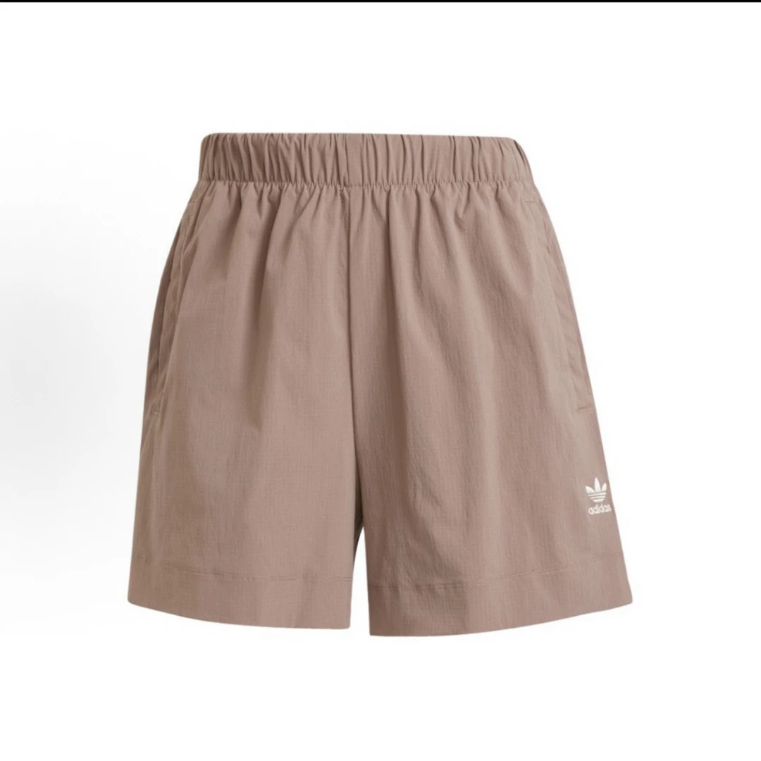 【劲浪体育】阿迪达斯三叶草时尚简约舒适宽松运动短裤女款JD1508