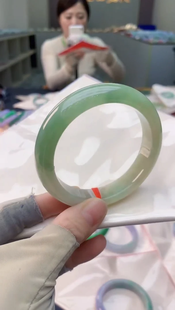 未镶嵌手镯翡翠0970359318