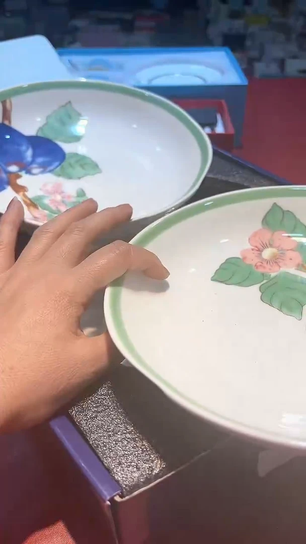 【闪购商品】瓷片锅碗瓢盆一件不剩