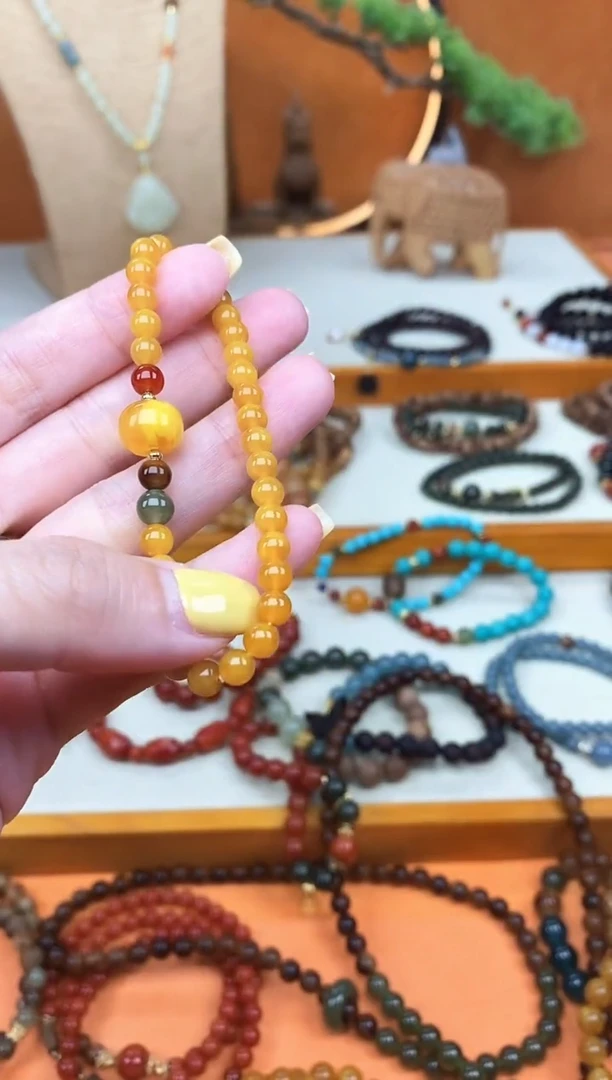 未镶嵌蜜蜡手链单圈蜜蜡和田南红手串