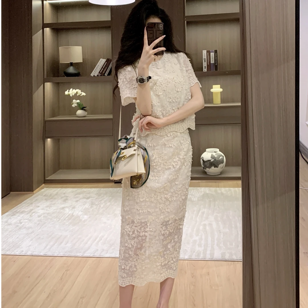 高品质-9202镂空水溶花少女风上衣+高腰半裙套装