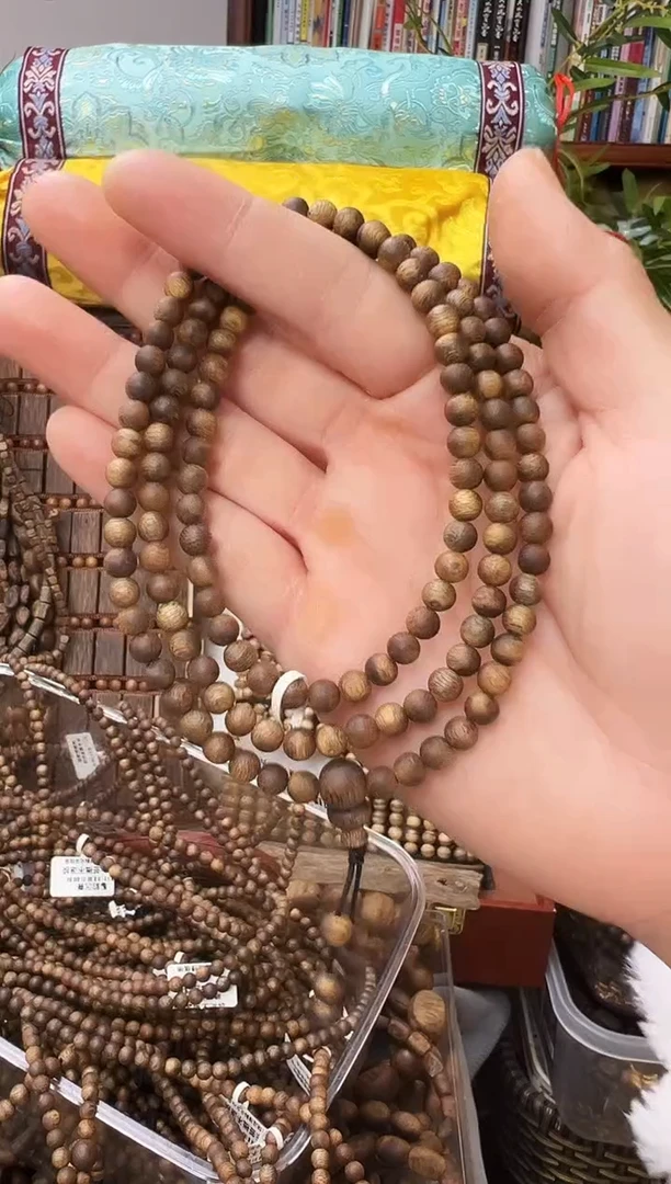 沉香手串棋楠圆珠多圈