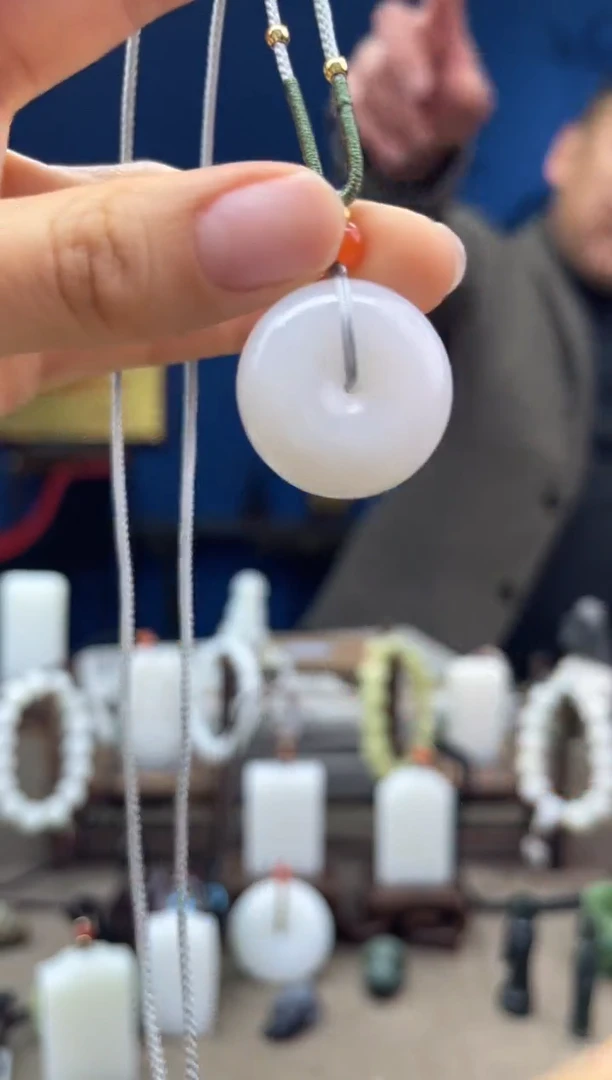 【闪购商品】和田玉颈饰未镶嵌1