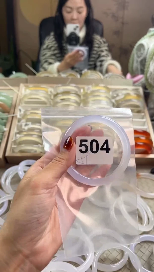 手镯玛瑙/玉髓未镶嵌504