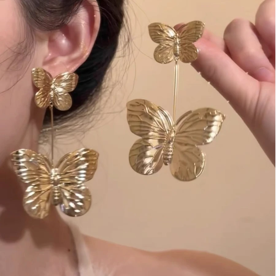 铜合金耳饰 新款蝴蝶耳环小众设计时髦时尚精致夸张个性耳饰C327