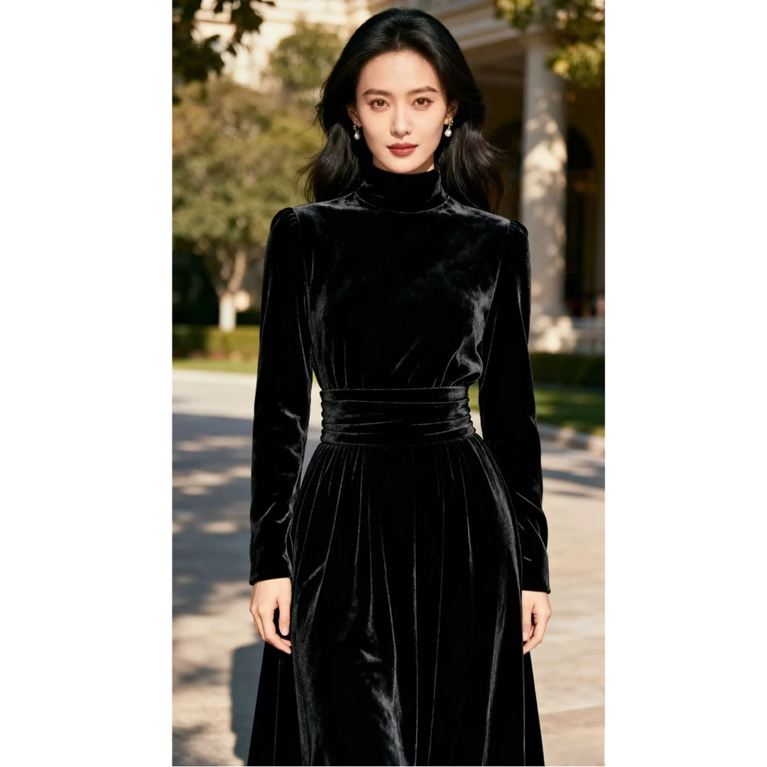 秋冬新款法式高领丝绒连衣裙女时尚收腰显瘦气质赫本风长款礼服裙